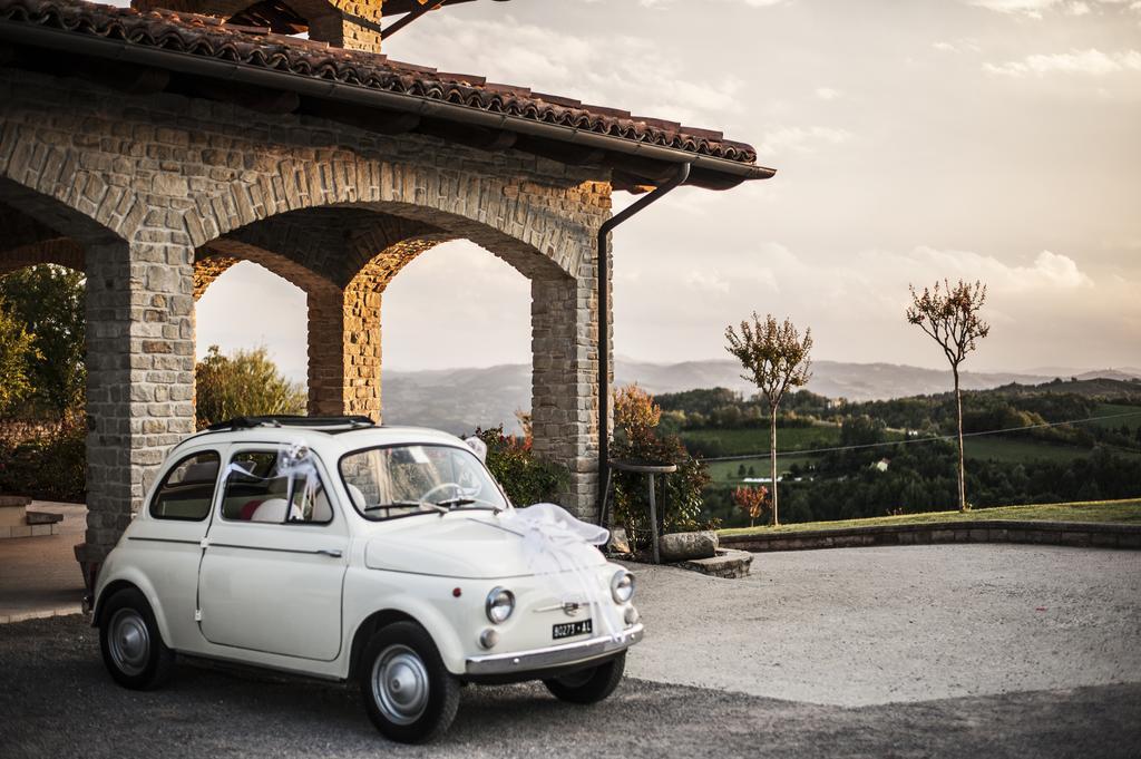Azienda Agrituristica Alcastle Montabone エクステリア 写真